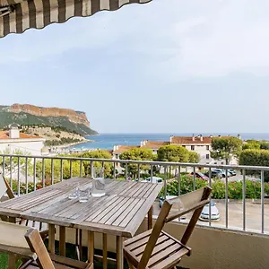 Appartement Chez Jacques Par Dodo-a-cassis, Cassis